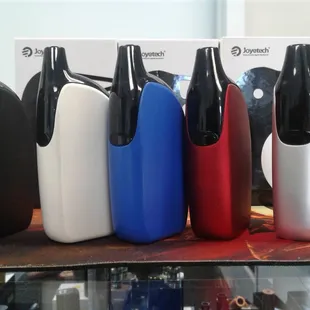 Joytech Penguins         8ml Tank