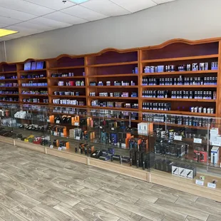 Get your ejuice and vapes! Big selection to choose from! Anywhere from GeekVape to Novos!