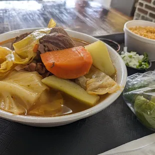 Caldo de Res