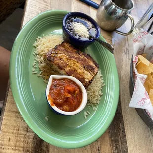 Mahi mahi sauce on the side
