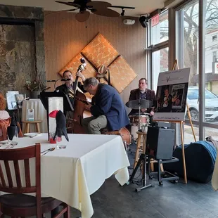 Nightly:  Jeff Sherman Trio.