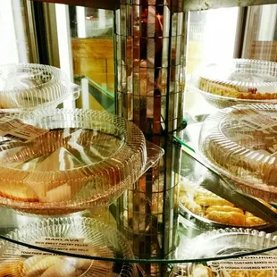 They have troyers pies