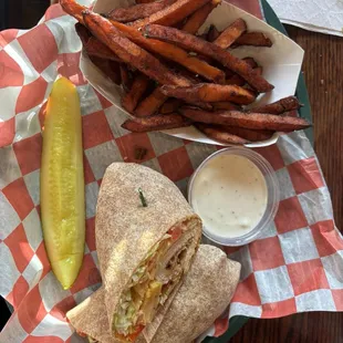 Chipotle chicken wrap