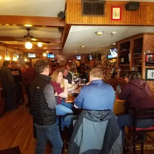 Lunch crowd at bar