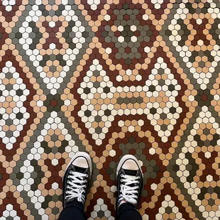 The amazing floor.