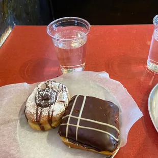 Boston cream pie and the chocolate honeymooner