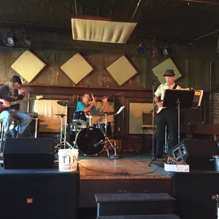 Live music!