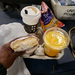 Tuna melt, Mango Slushy, chips and White chocolate mocha!!!