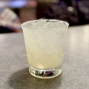 a shot of a margarita