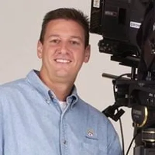 Greg G.