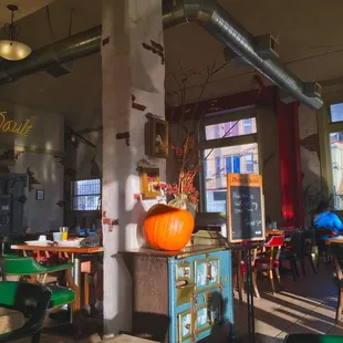 Entrance and seating area