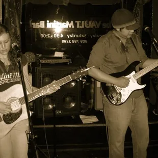 The Paper Crowns Live