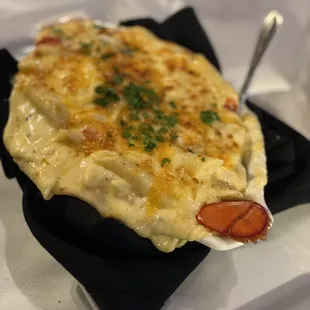 Mac and cheese (requested and received with no lobster)