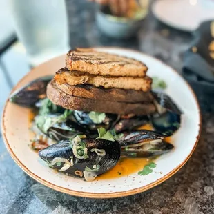 Mussels - 10/10 must get. Will be returning for these