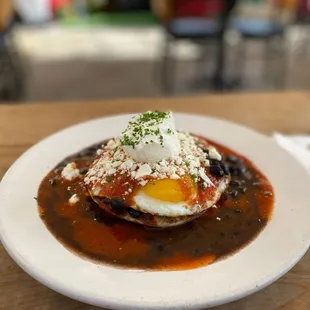 Huevos Rancheros w/ red sauce