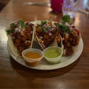 Al pastor tacos