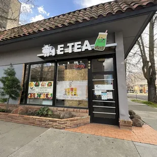 Can't enter through this door. Need to use the door to the right of this sign.