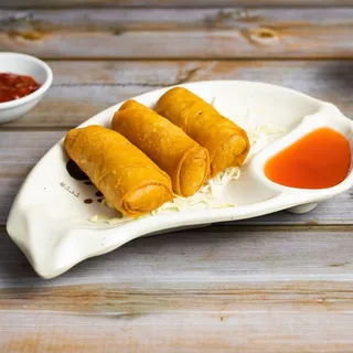 Crunchy Fried Spring Rolls