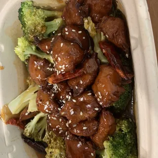 General Tso's Vegan Chicken