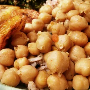 Spiced chick peas.