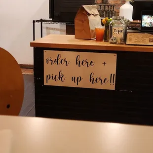 Per the hostess, "it's just a sign" This is laughable. You don't place orders here!!