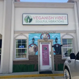 Restaurant outside entrance