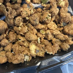 bbq chicken, fried chicken, chicken wings and fried chicken, chicken wings, fried chicken wings, bbq wings, food, poultry, chicken