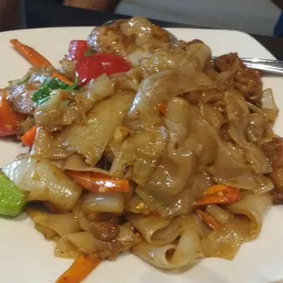 Drunken Noodle