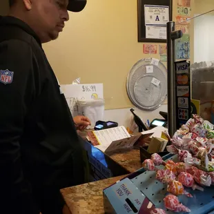 Back to our favorite pizza spot