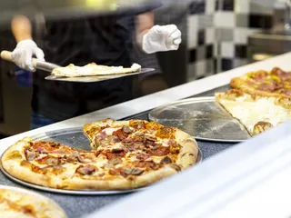 Arturo's Village Pizza