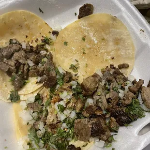 3 tacos