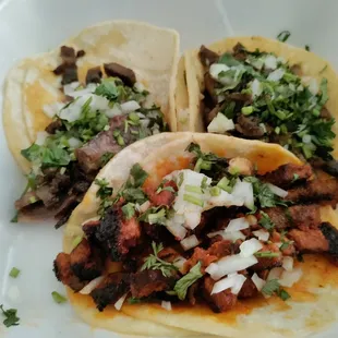 Cabeza and adobada tacos.... delicious