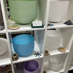 Crystal singing bowls in 5 styles.