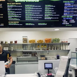 Interior - Sonny's Smoothies, Juices &amp; Bowls