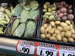 La Islena Market