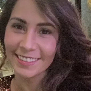 Alexis S.