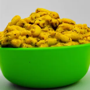 Veg Garlic Bttr Mac -N-Chz, featuring homemade veggie cheese sauce made from Org Raw Cashews &amp; freshly made Coconut Milk. SO Divine!