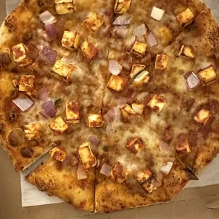 Medium Paneer Tikka Masala Pizza