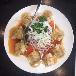 A3. 8 Piece Homemade Vegetarian Wonton with Chili Sauce