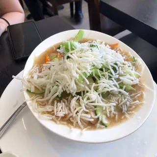 S17. Vegetable Deluxe Gravy Rice Noodle
