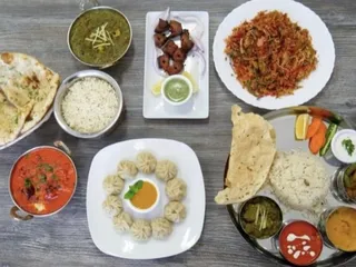 Aama's  Kitchen