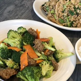 Vegan Beef Broccoli Platter