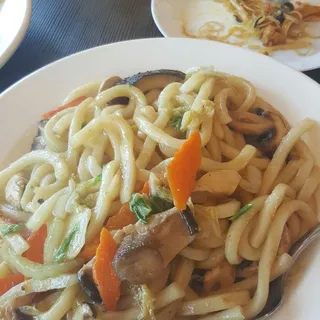 Mix Mushroom Stir Fry Udon