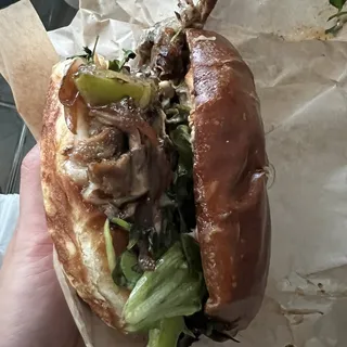 Philly Cheesesteak Sandwich (Cal 560)