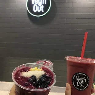 Pretty in Pitaya missing strawberries and Strawberry Superfood