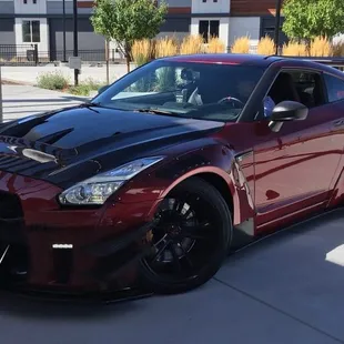 Nissan gt-r r35 with a Libertywalk Widebody