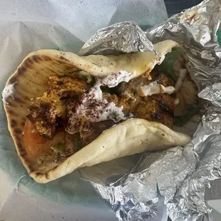 Chicken kabob pita