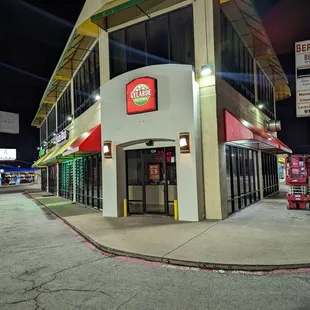 the outside of a restaurant