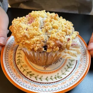 Blackberry muffin