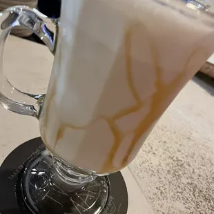 Adult root beer float